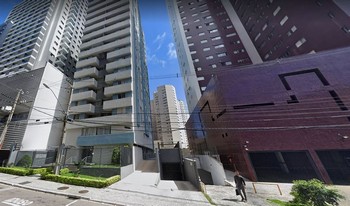 Imagem de fundo do condomínio Condomínio Champagnat - Silver - Curitiba - PR