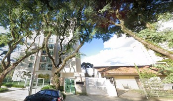 Imagem de fundo do condomínio Condomínio Champagnat Windows Residence - Mercês - Curitiba - PR