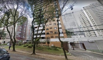 Imagem de fundo do condomínio Condomínio Colina Piemonte - Bigorrilho - Curitiba - PR