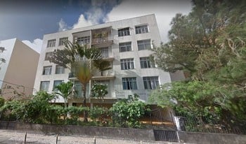 Imagem de fundo do condomínio Condomínio Coração De Jesus Bloco C - Federação - Salvador - BA