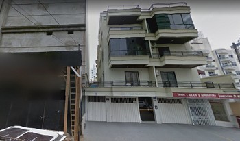 Imagem de fundo do condomínio Condomínio Cristal Beach Residence - Centro - Balneário Camboriú - SC