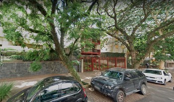 Imagem de fundo do condomínio Condomínio D Leone - Mont Serrat - Porto Alegre - RS