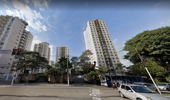 Imagem de fundo do condomínio Condomínio D'algarve - Santo Amaro - São Paulo - SP