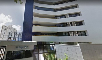 Imagem de fundo do condomínio Condomínio Danúbio Azul - Jardim Apipema - Salvador - BA