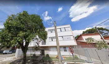 Imagem de fundo do condomínio Condomínio Dona Frida - Mercês - Curitiba - PR