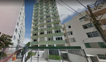 Imagem de fundo do condomínio Condomínio Embaixador - Graça - Salvador - BA