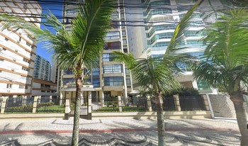 Imagem de fundo do condomínio Condomínio Embaixador - Centro - Balneário Camboriú - SC