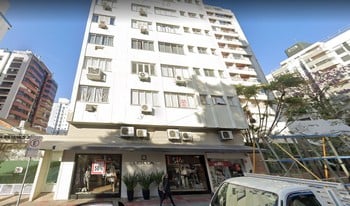 Imagem de fundo do condomínio Condomínio Esteves Júnior - Centro - Florianópolis - SC