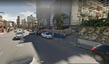 Imagem de fundo do condomínio Condomínio Estoril Praia - Barra - Salvador - BA