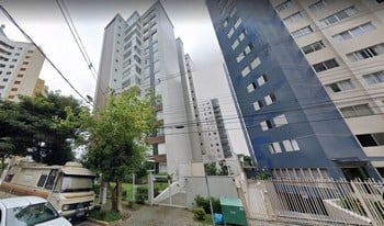 Imagem de fundo do condomínio Condomínio évora - Portão - Curitiba - PR