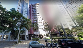 Imagem de fundo do condomínio Condomínio Ferrara - água Verde - Curitiba - PR