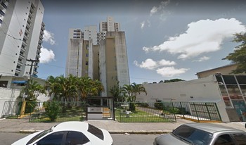 Imagem de fundo do condomínio Condomínio Flamboyany - Casa Amarela - Recife - PE