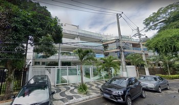 Imagem de fundo do condomínio Condomínio Florença - Recreio Dos Bandeirantes - Rio De Janeiro - RJ