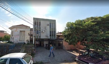 Imagem de fundo do condomínio Condomínio Freitas De Castro - Azenha - Porto Alegre - RS