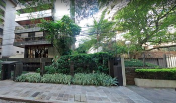 Imagem de fundo do condomínio Condomínio Green Village - Rio Branco - Porto Alegre - RS