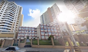 Imagem de fundo do condomínio Condomínio Guararapes - água Verde - Curitiba - PR