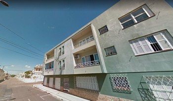 Imagem de fundo do condomínio Condomínio Guarujá - Centro - Pelotas - RS