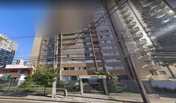 Imagem de fundo do condomínio Condomínio Hannover - Alto Da Glória - Curitiba - PR