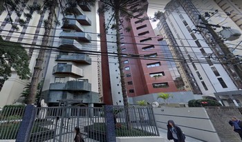 Imagem de fundo do condomínio Condomínio Housetower - Batel - Curitiba - PR