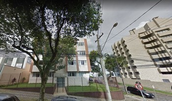 Imagem de fundo do condomínio Condomínio Icaraí - Mercês - Curitiba - PR