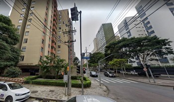 Imagem de fundo do condomínio Condomínio Ilha Das Palmas - Bigorrilho - Curitiba - PR