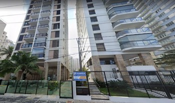 Imagem de fundo do condomínio Condomínio Jequitibá - Centro - Guarujá - SP