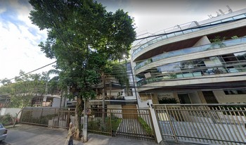 Imagem de fundo do condomínio Condomínio Julia - Recreio Dos Bandeirantes - Rio De Janeiro - RJ