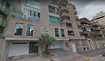 Imagem de fundo do condomínio Condomínio Karine - Meia Praia - Itapema - SC