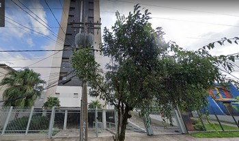 Imagem de fundo do condomínio Condomínio La Coruna - Vila Ipiranga - Porto Alegre - RS