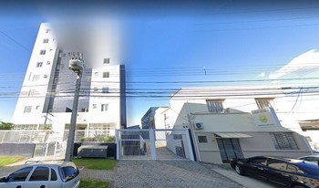Imagem de fundo do condomínio Condomínio Lyon - Rebouças - Curitiba - PR