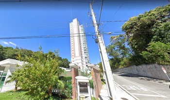 Imagem de fundo do condomínio Condomínio Majestic - Mossungue - Curitiba - PR