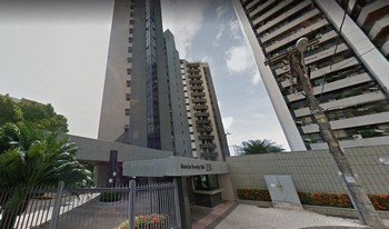 Imagem de fundo do condomínio Condomínio Mansão Beverly Hills - Itaigara - Salvador - BA