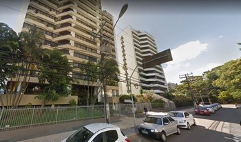 Imagem de fundo do condomínio Condomínio Mansão Luiz Fernando Macedo Costa - Itaigara - Salvador - BA