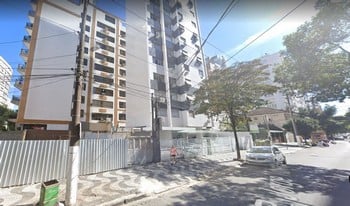 Imagem de fundo do condomínio Condomínio Maria Helena - Gonzaga - Santos - SP