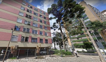 Imagem de fundo do condomínio Condomínio Maria Leony - Batel - Curitiba - PR