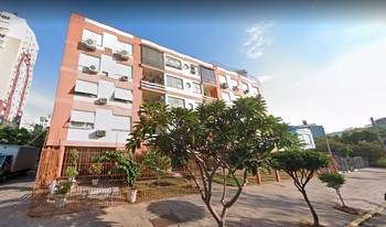 Imagem de fundo do condomínio Condomínio Merano - Floresta - Porto Alegre - RS