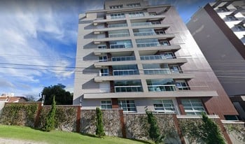 Imagem de fundo do condomínio Condomínio Merano - Ahu - Curitiba - PR