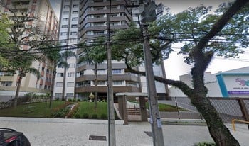 Imagem de fundo do condomínio Condomínio Monserrat - Cristo Rei - Curitiba - PR