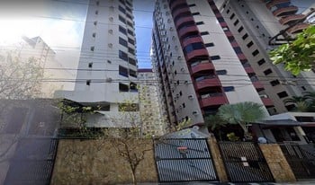 Imagem de fundo do condomínio Condomínio Monte Rosso - Vila Alzira - Guarujá - SP