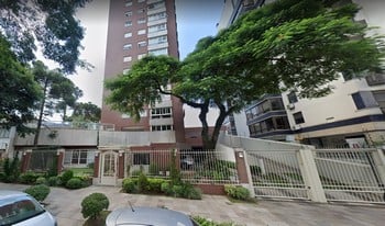 Imagem de fundo do condomínio Condomínio New England - São João - Porto Alegre - RS