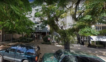 Imagem de fundo do condomínio Condomínio Paco Dos Braganca - São João - Porto Alegre - RS