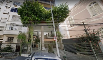 Imagem de fundo do condomínio Condomínio Paulo Marques De Faria - Laranjeiras - Rio De Janeiro - RJ