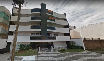 Imagem de fundo do condomínio Condomínio Petit Plage - Centro - Torres - RS