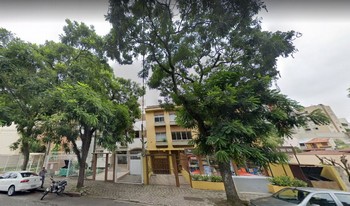 Imagem de fundo do condomínio Condomínio Portal Do Sol - água Verde - Curitiba - PR