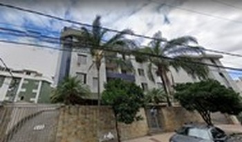 Imagem de fundo do condomínio Condomínio Portugal - Santo Antônio - Belo Horizonte - MG