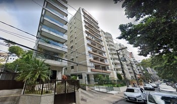 Imagem de fundo do condomínio Condomínio Professor Esteves - Centro - Petrópolis - RJ