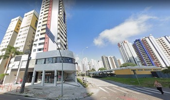 Imagem de fundo do condomínio Condomínio Puerto Banus - Cabral - Curitiba - PR