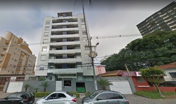 Imagem de fundo do condomínio Condomínio Ravenna - água Verde - Curitiba - PR