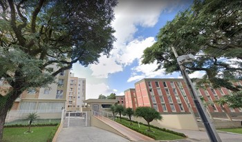 Imagem de fundo do condomínio Condomínio Regent's Park - Novo Mundo - Curitiba - PR
