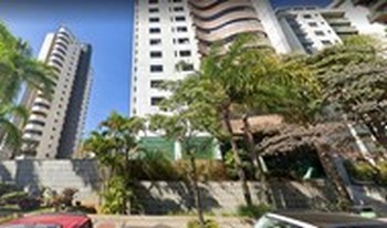 Imagem de fundo do condomínio Condomínio Renata Guimaraes - Belvedere - Belo Horizonte - MG